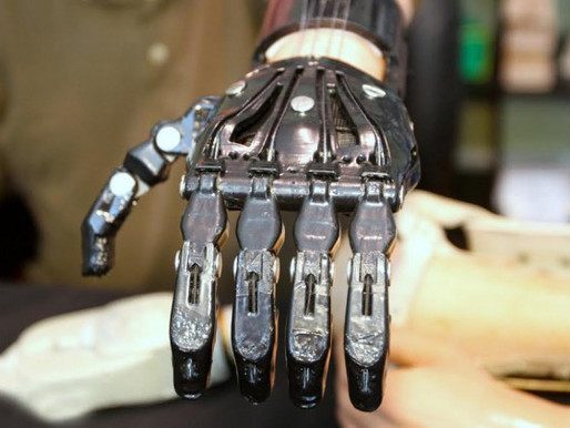 Cyborg Beast: una mano prostética basada en un diseño opensource que se puede imprimir por $50